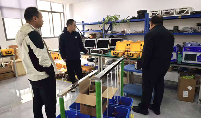 深化交流促合作，元宵佳節(jié)傳喜訊——熱烈歡迎山西客戶(hù)蒞臨武漢凱迪正大電氣考察并現(xiàn)場(chǎng)下單